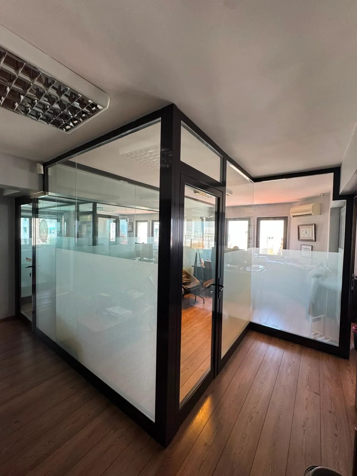 Ofis koridoru